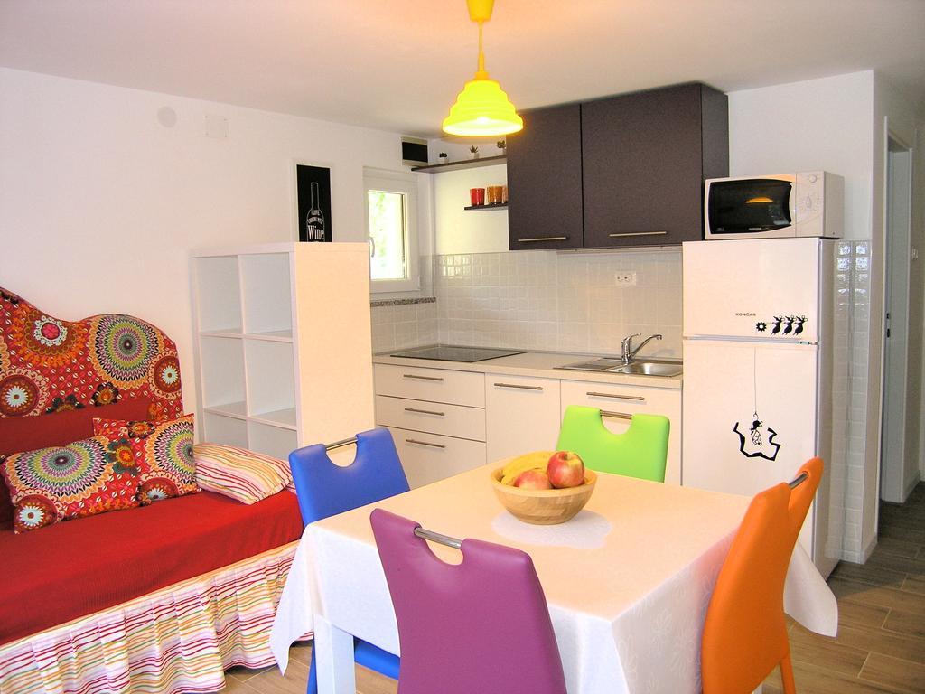 Apartments Ines คิร์ก ภายนอก รูปภาพ